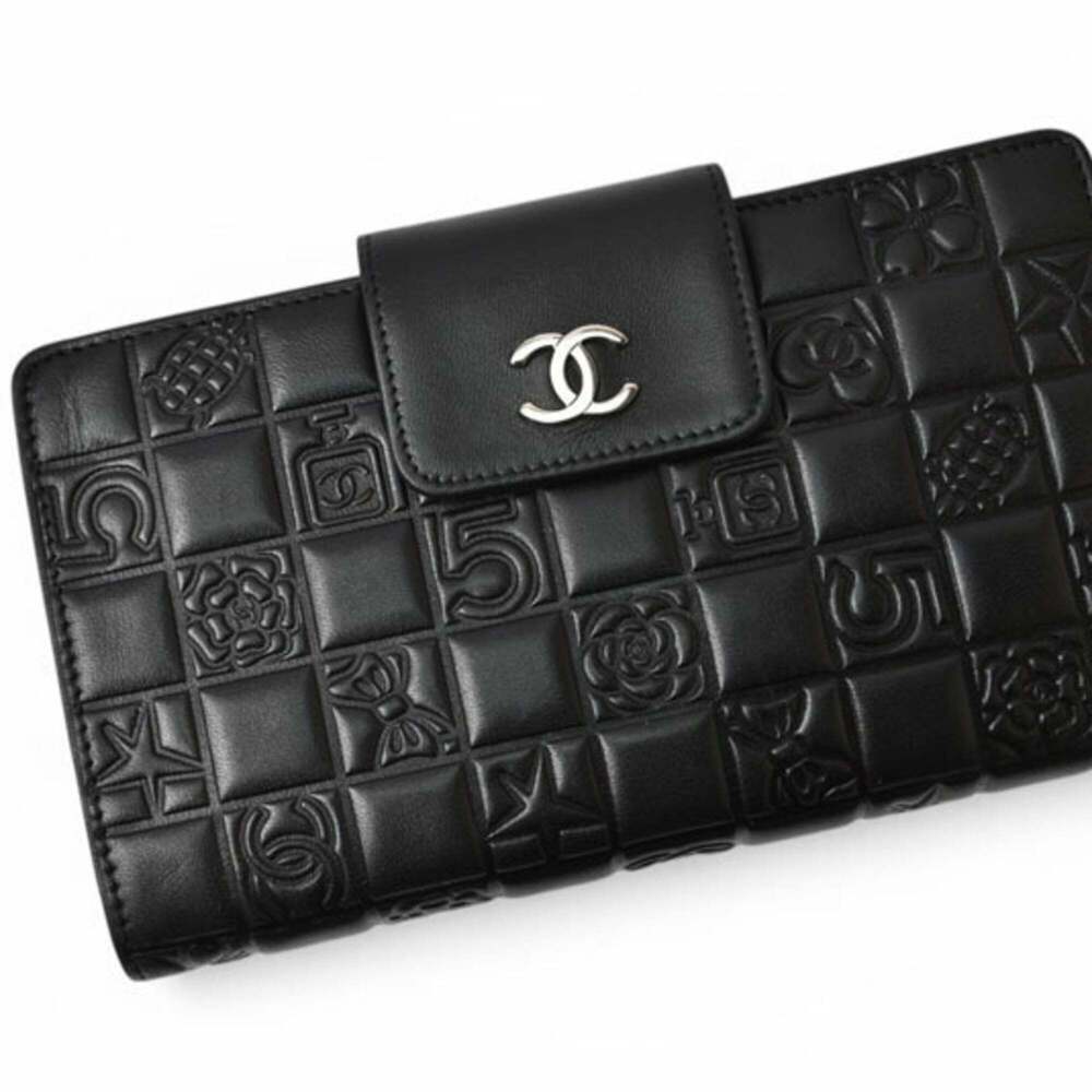 CHANEL Black Lambskin Leather Wallet - Picture 3 of 15